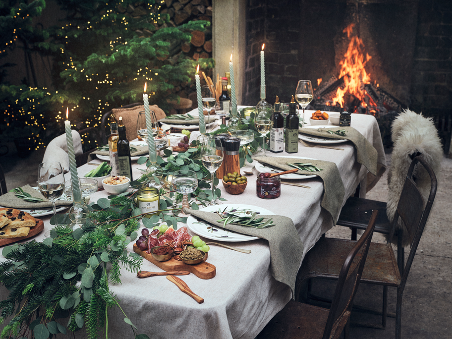 Un dîner de Noël à thème : comment le réaliser