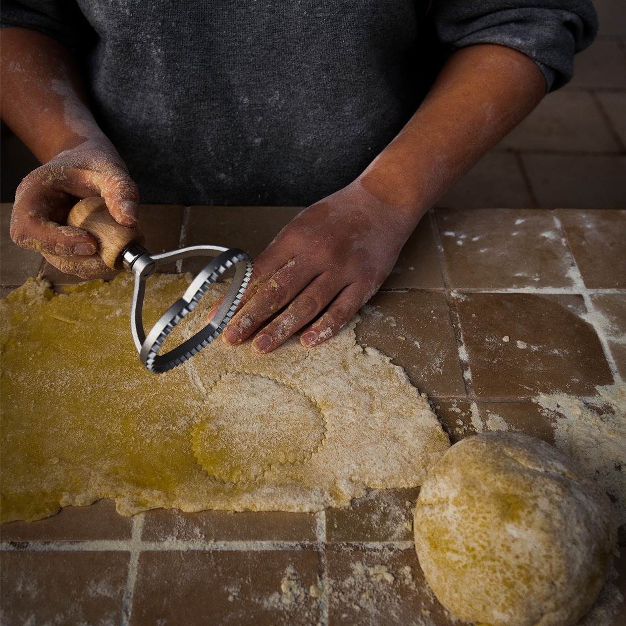Tampon à raviolis en forme de cœur - 8,5cm