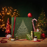 adventskalender op tafel met culinaire producten ervoor